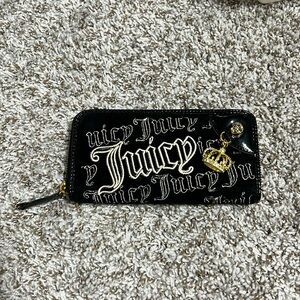 Juicy couture wallet